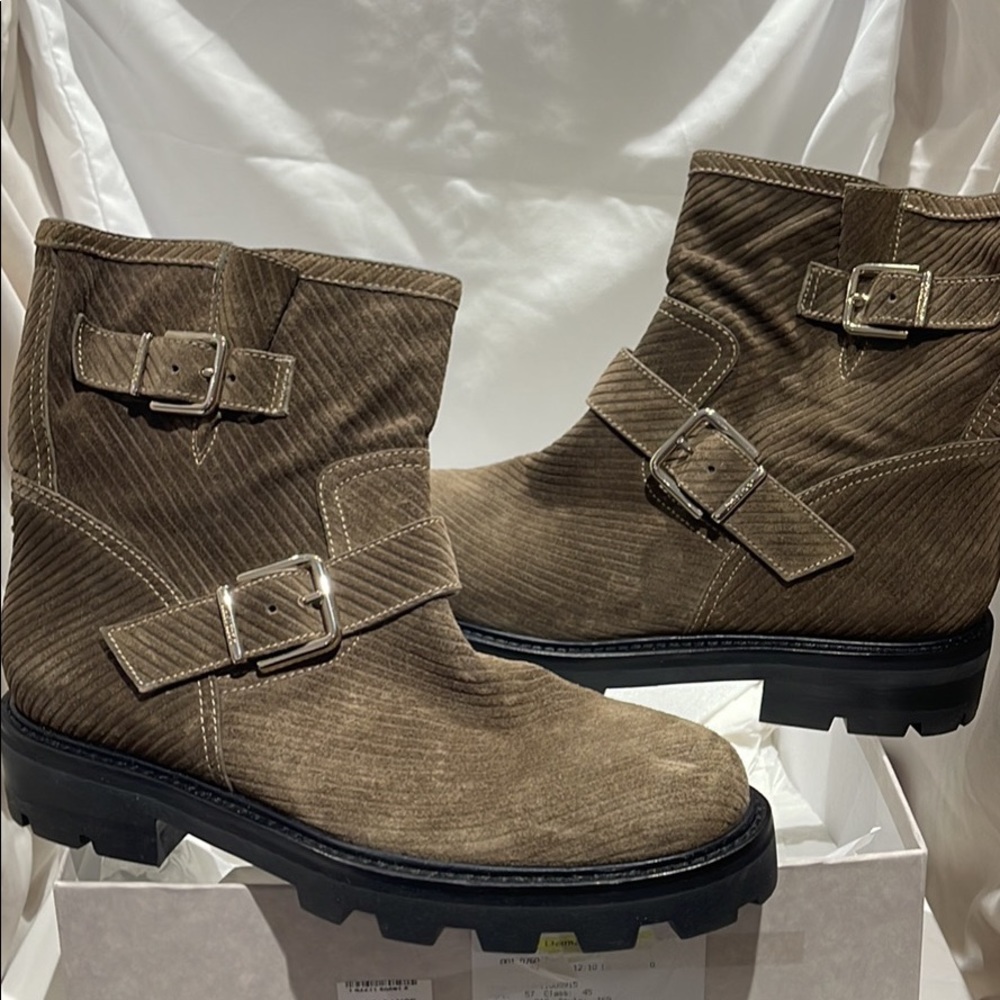 BNIB Jimmy Choo Woman’s Boot mismatch size 40&41 Brown courdroy